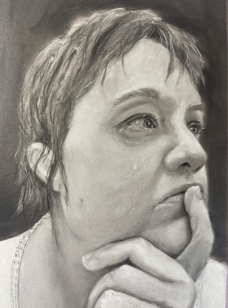 Original Kunstwerk Portrait Malerei Heike Kurtenbach »Sofi« realistische Malerei Kohle und Pastellkreiden auf getöntem Papier | DIN A4 aus dem Jahr 2026. Portraitmaler Realistische Porträt Malerei Portraitzeichnung